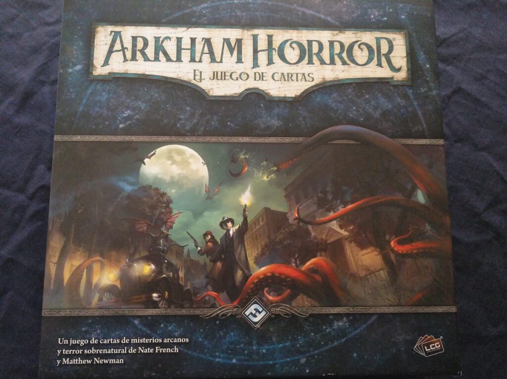 Arkham horror caja juego